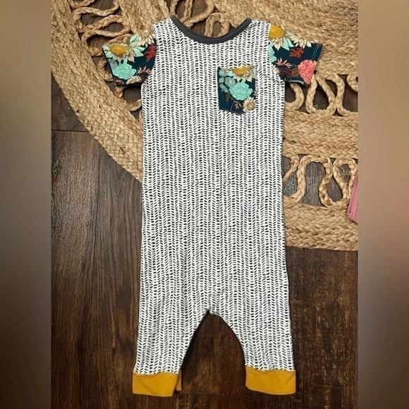 BrinkleeAve Romper 3T (Lot of Two) - Picture 5 of 7